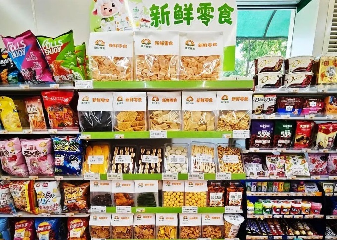 便利店,集体加码新鲜零食_联商网